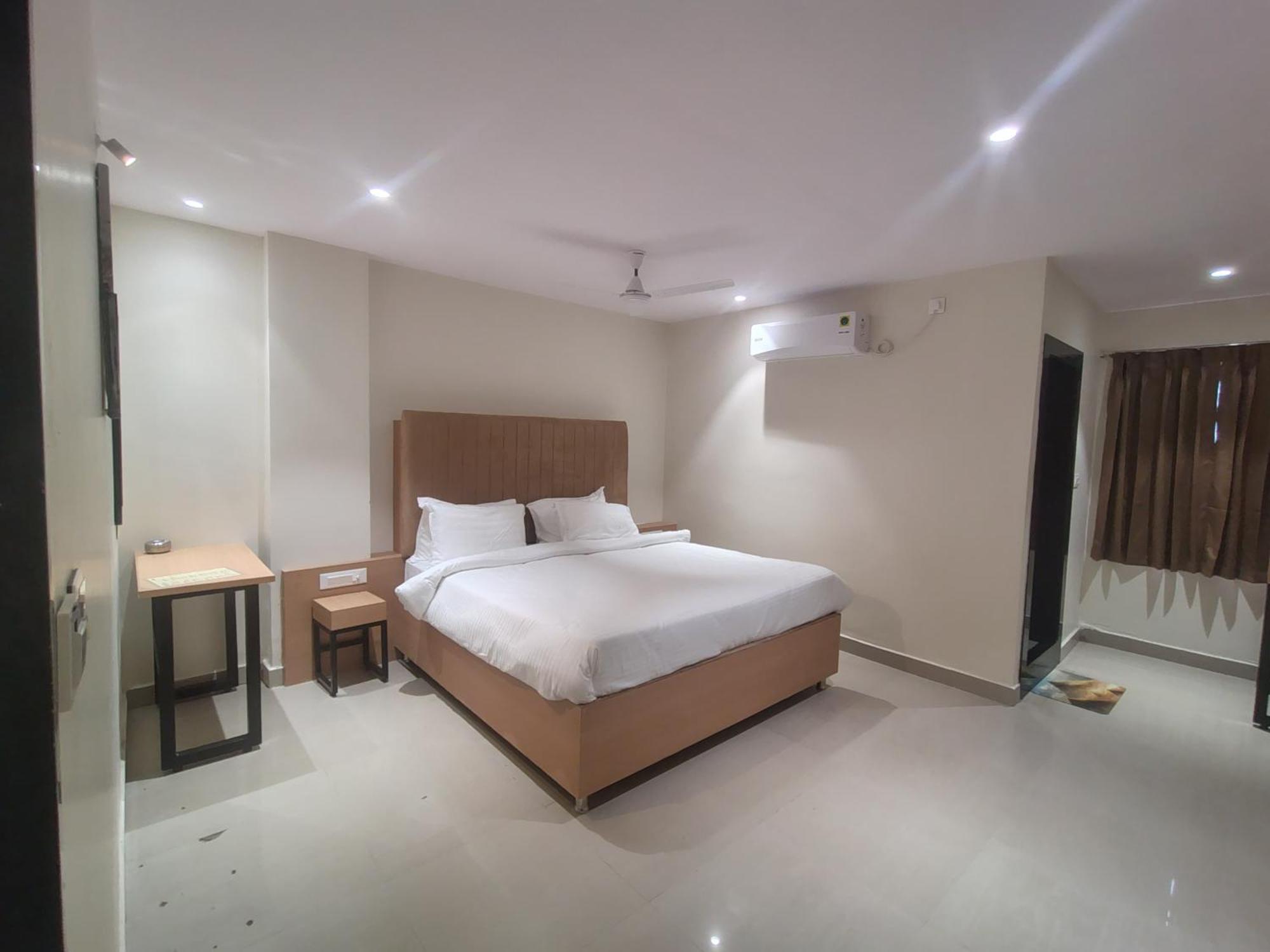 Hotel Blueearth Vizianagaram Buitenkant foto