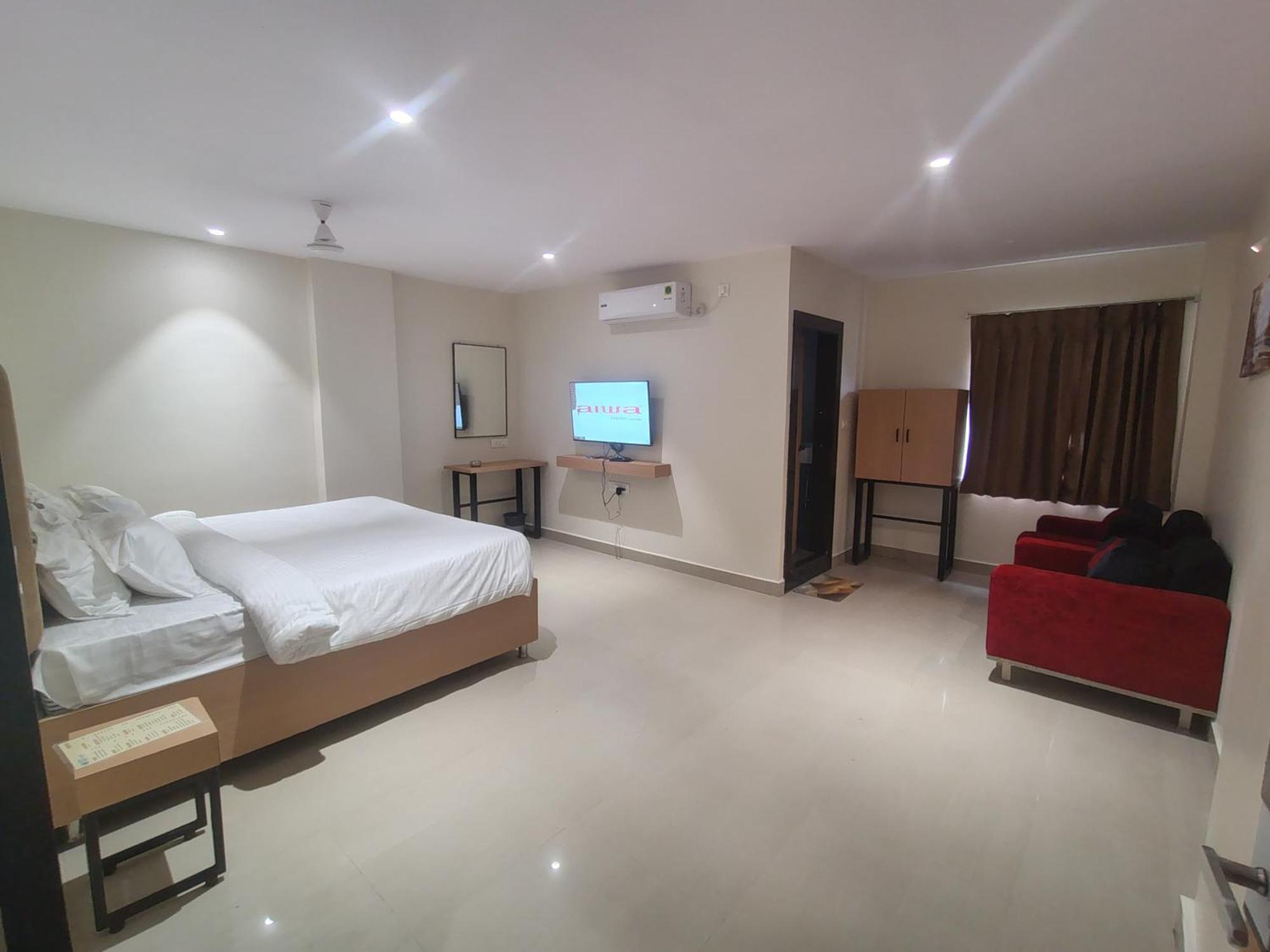 Hotel Blueearth Vizianagaram Buitenkant foto